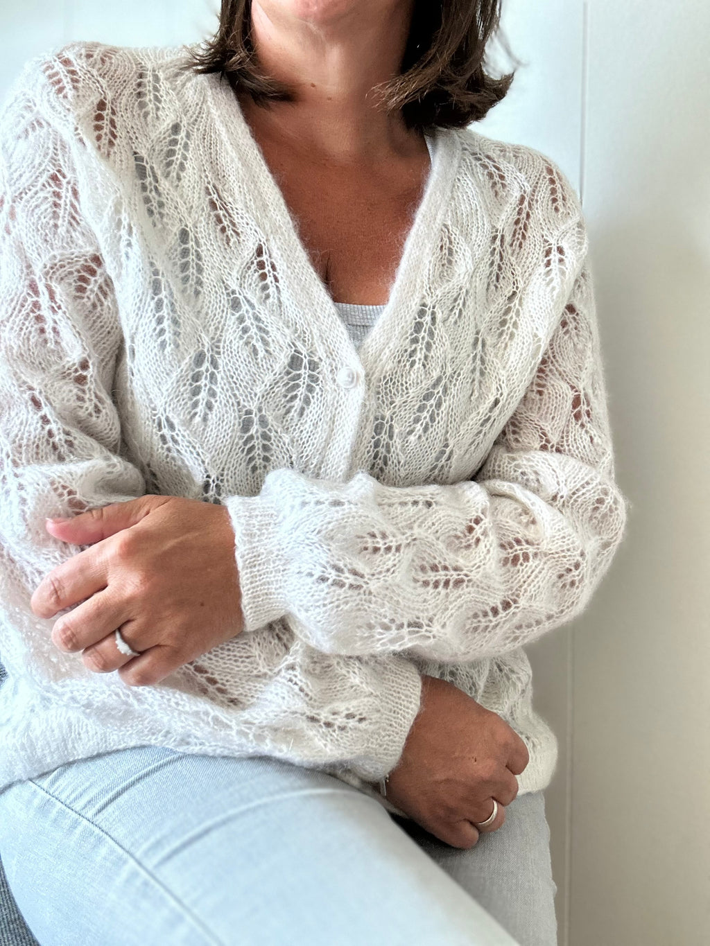 Crossing leaves cardigan