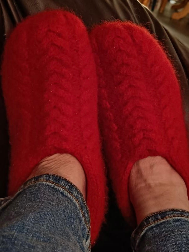 Airy slippers