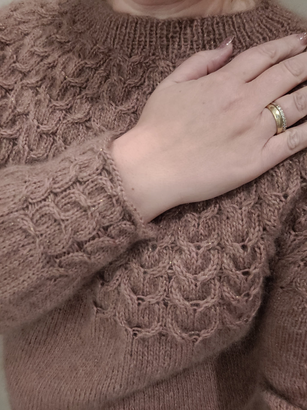 Heartshaped Sweater