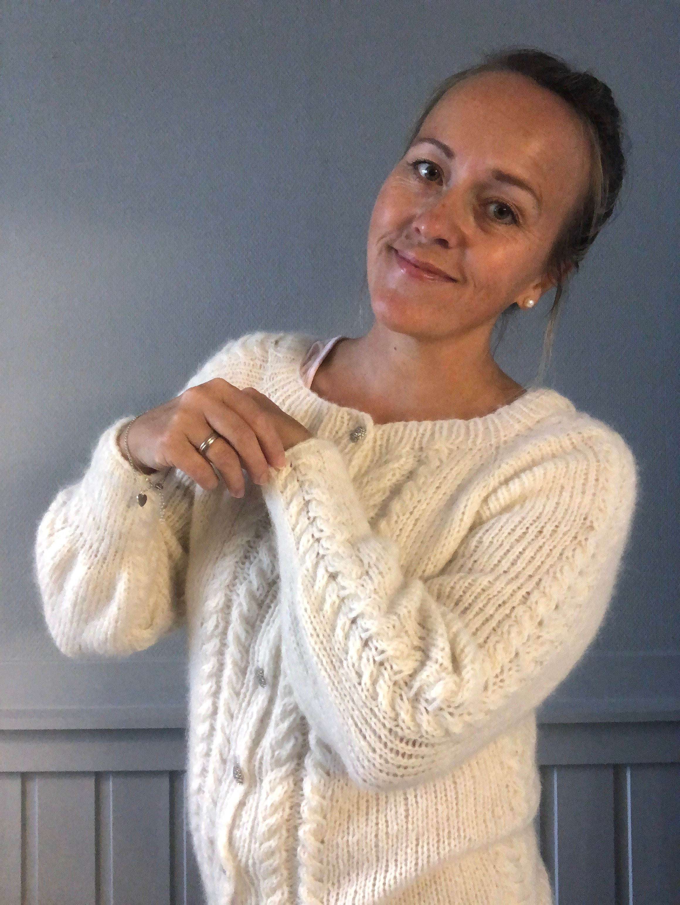Airy flettecardigan