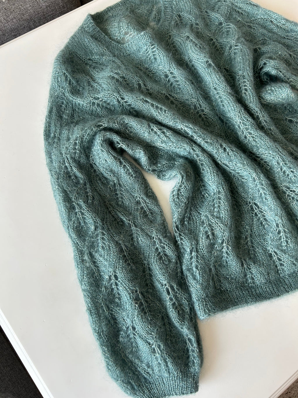 Crossing leaves sweater