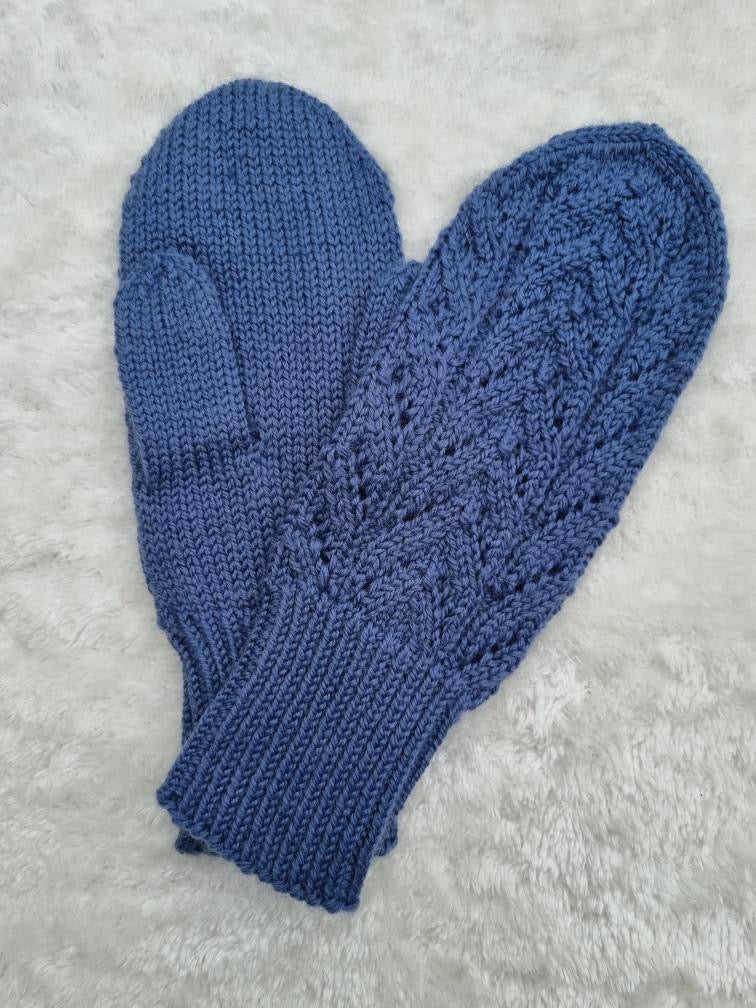 Arrowina mittens