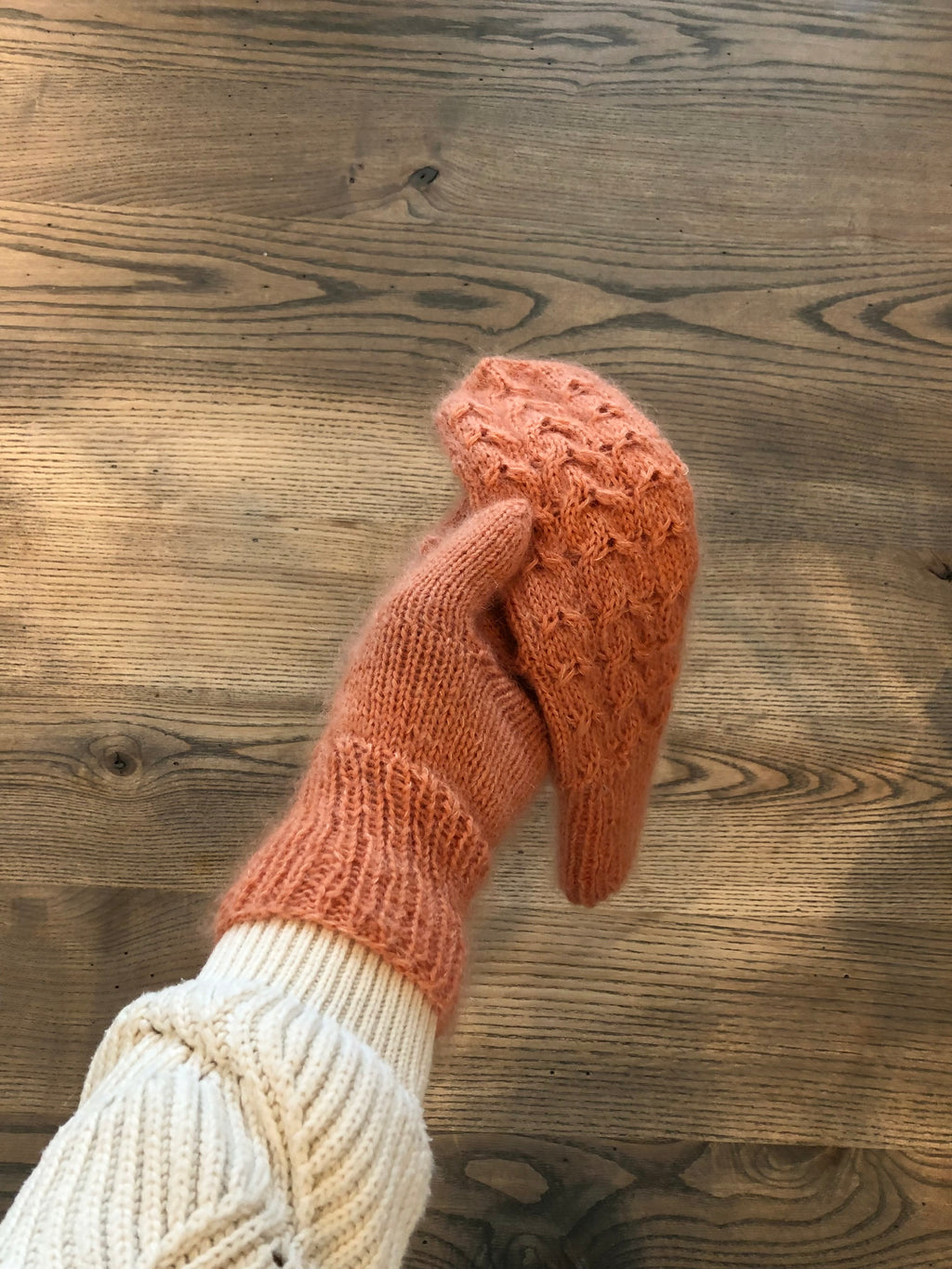 Heartshaped Mittens