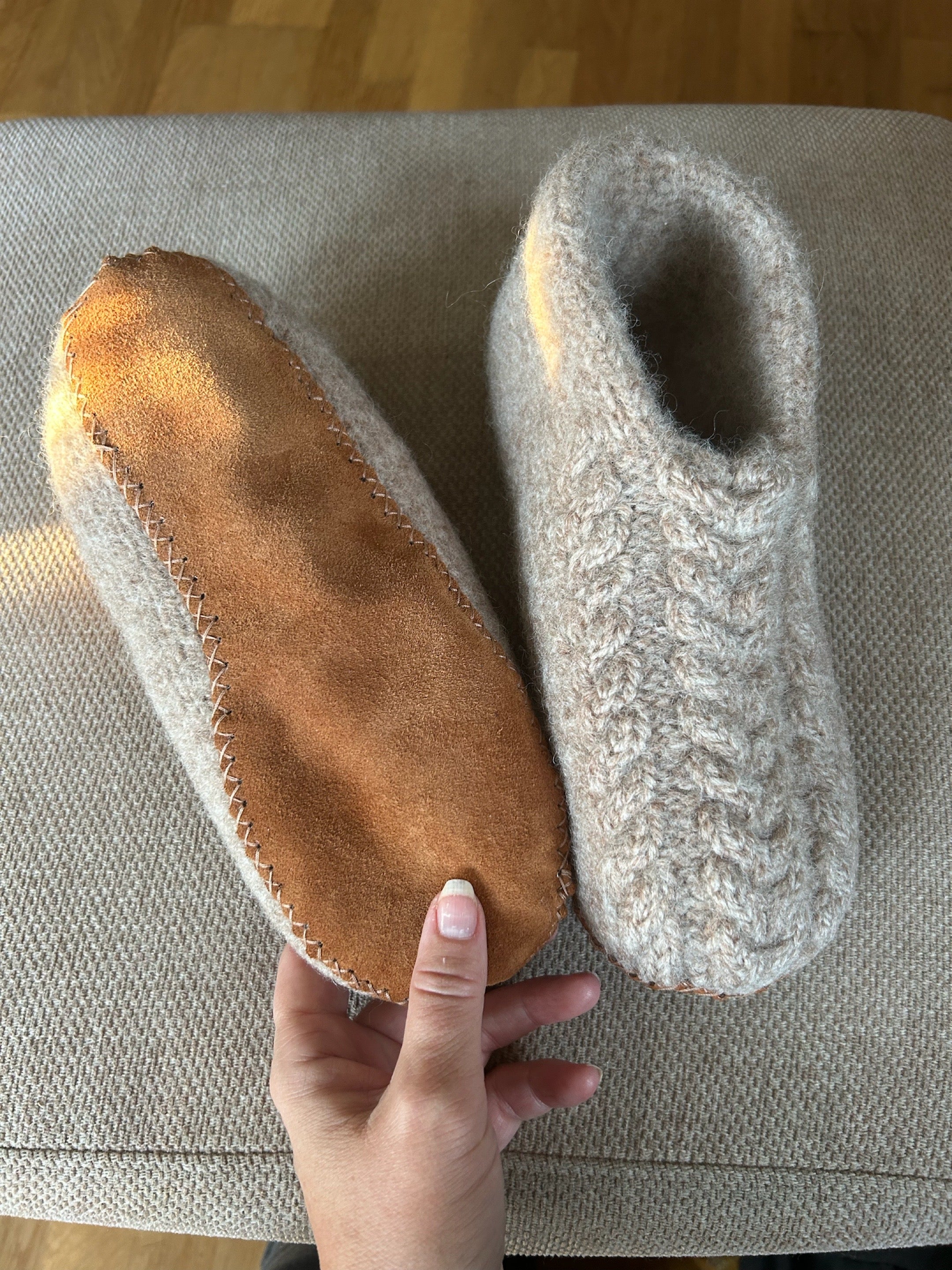 Airy slippers