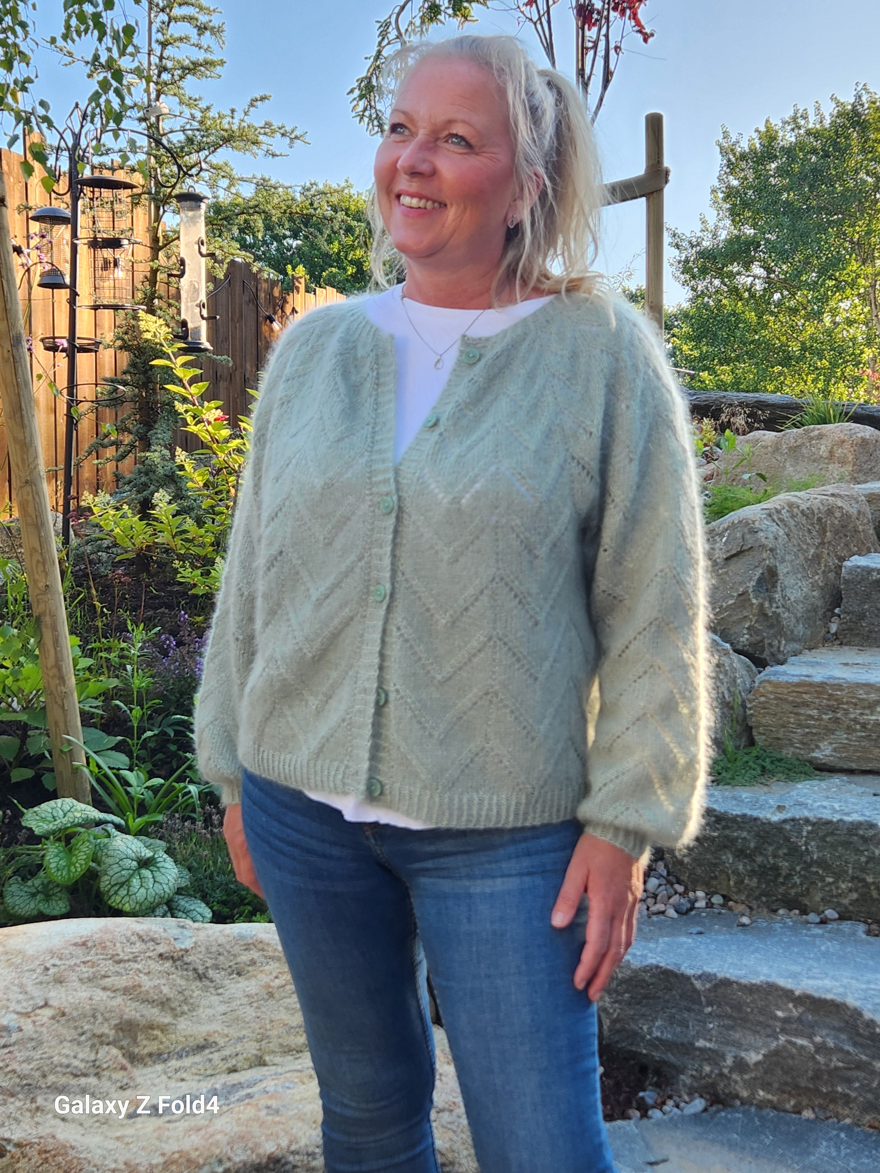 Arrowina Cardigan
