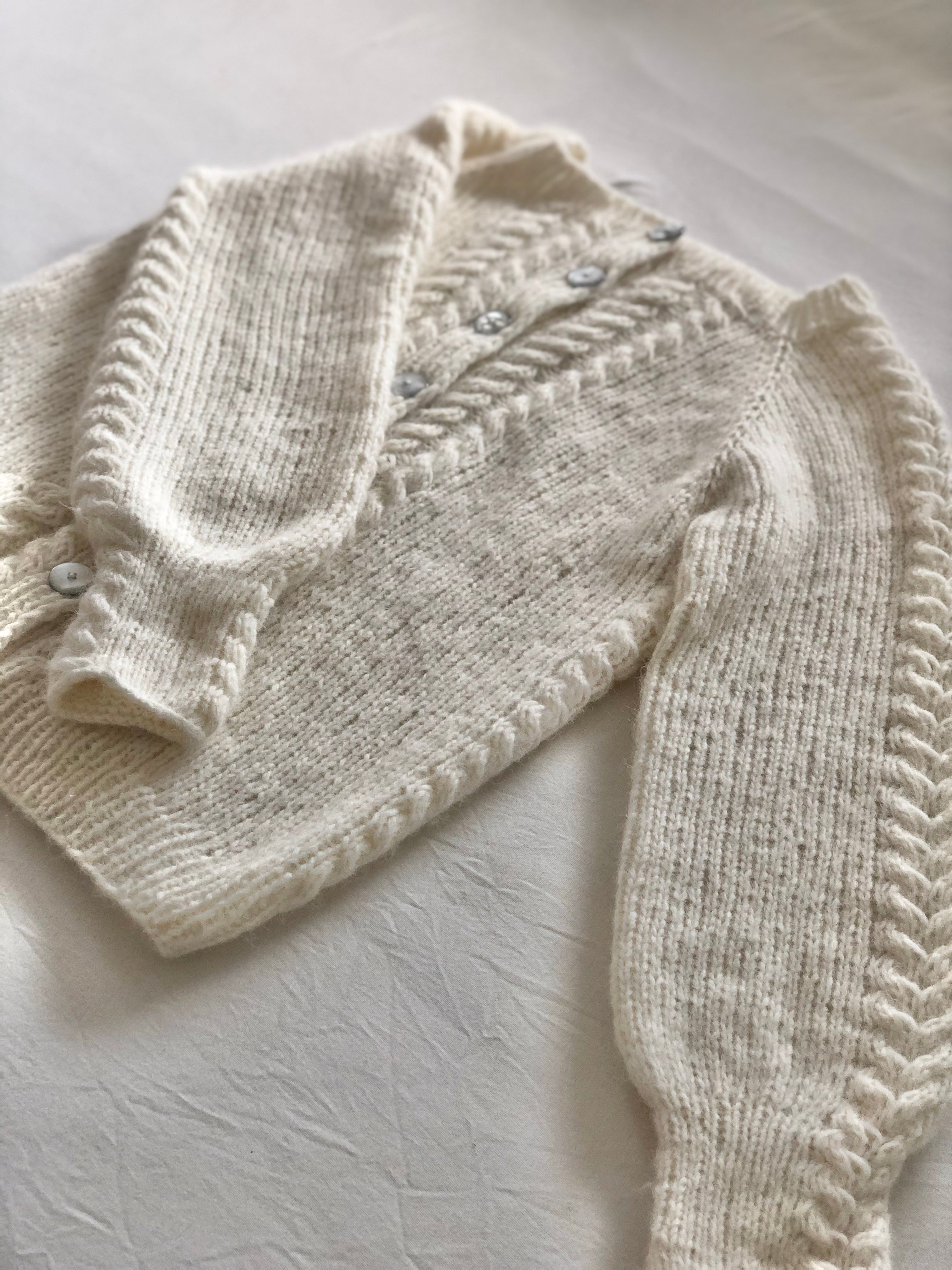 Airy flettecardigan