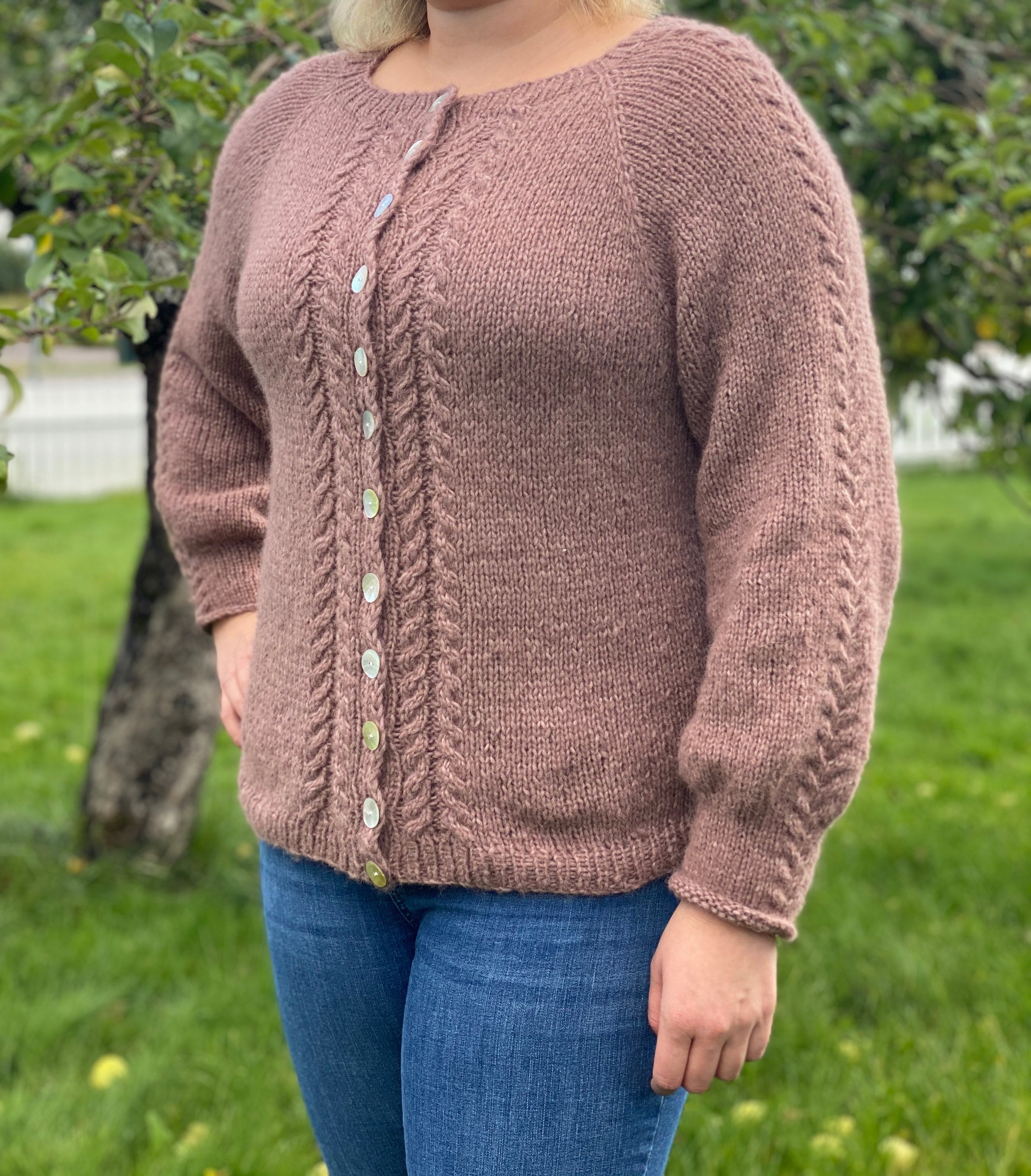 Airy flettecardigan