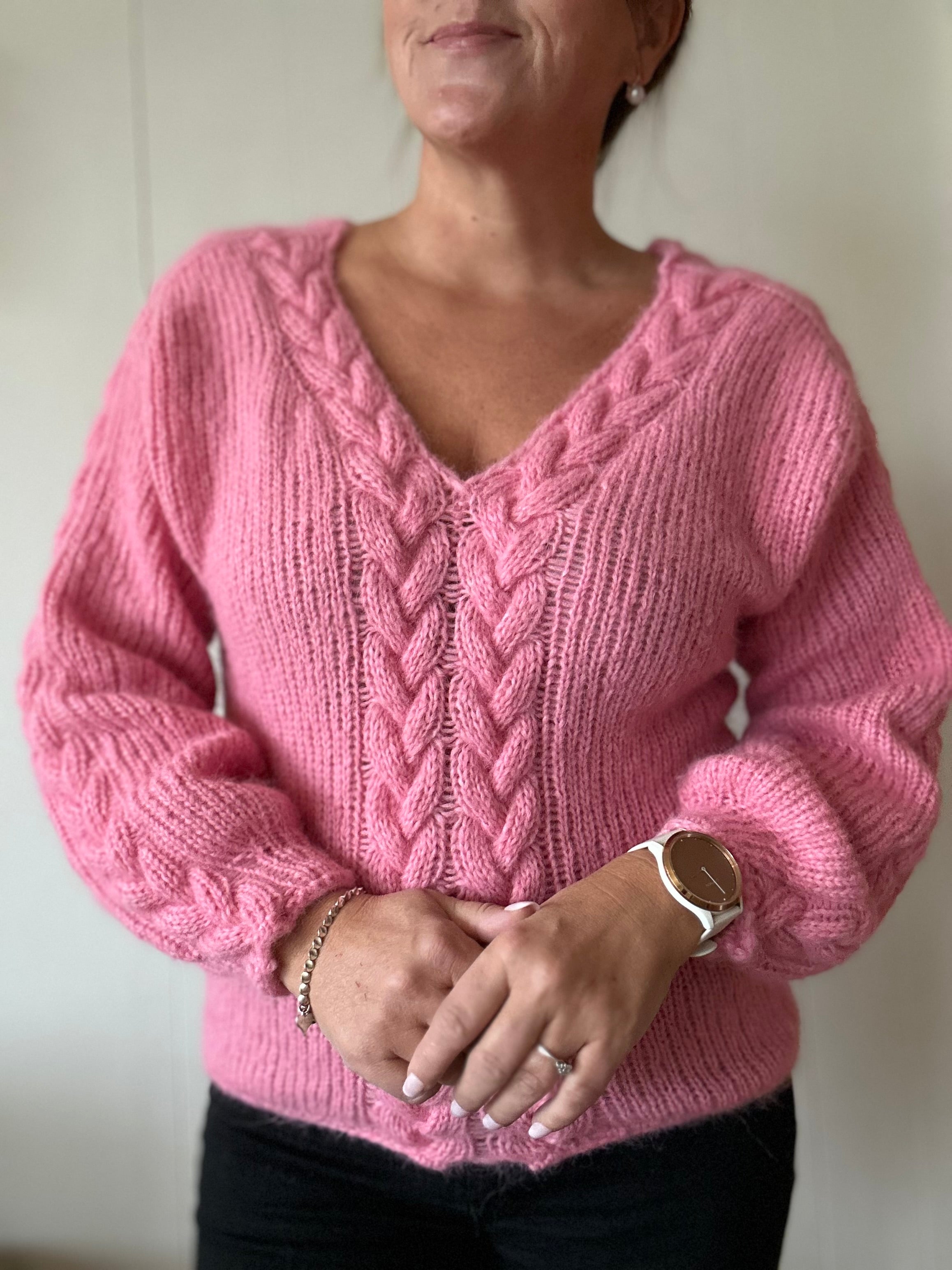 Snuggles Cablesweater