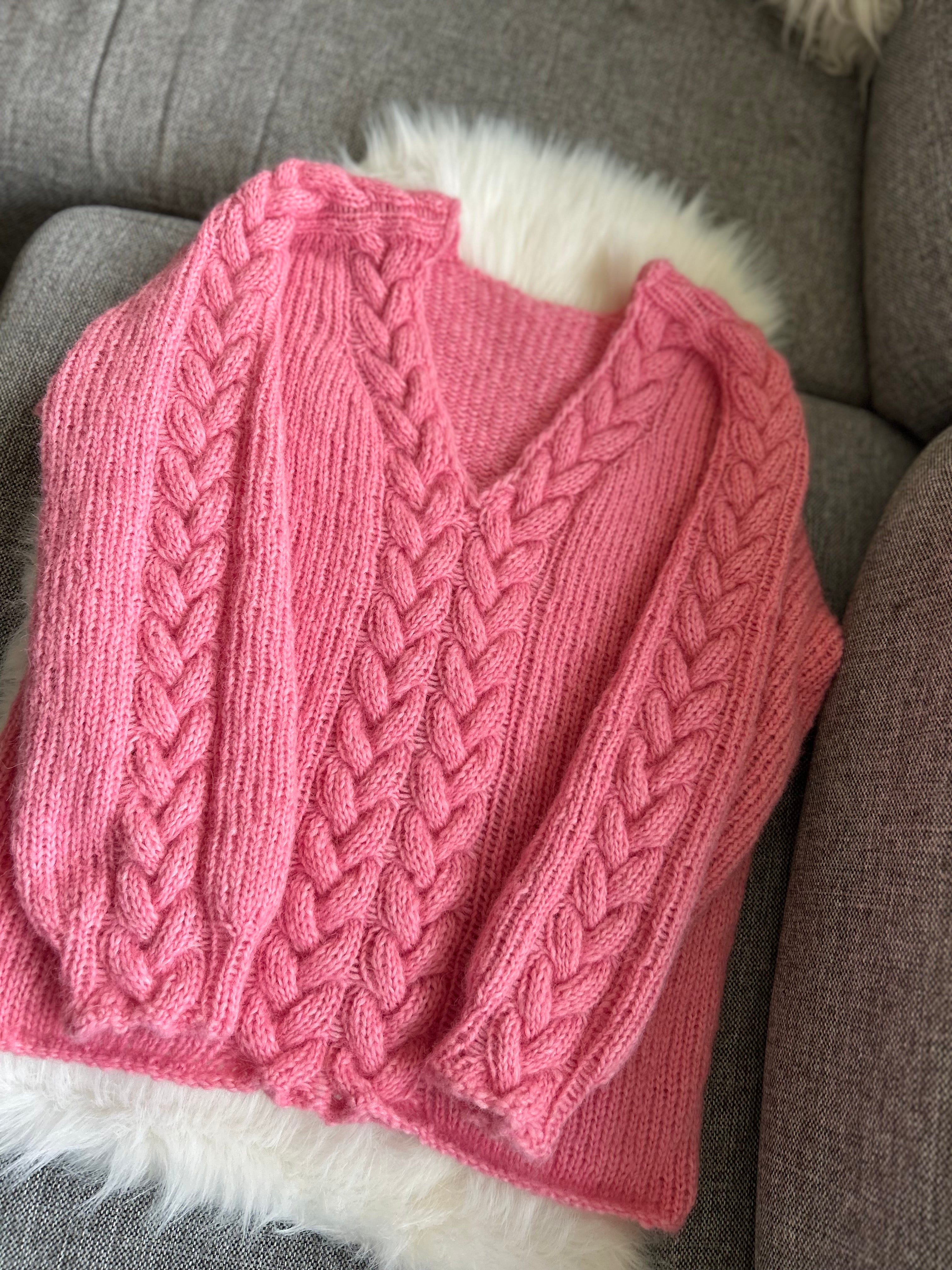 Snuggles Cablesweater
